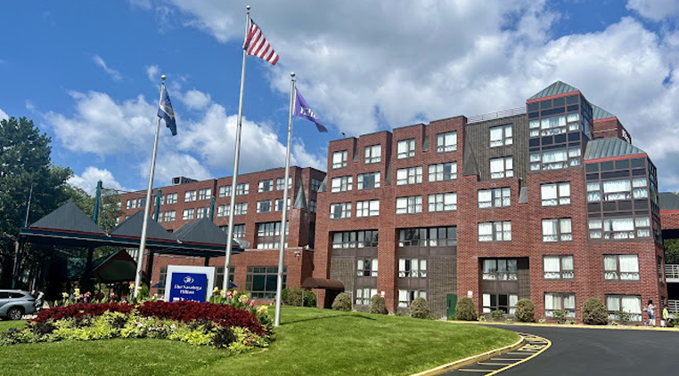 Saratoga Hilton Exterior