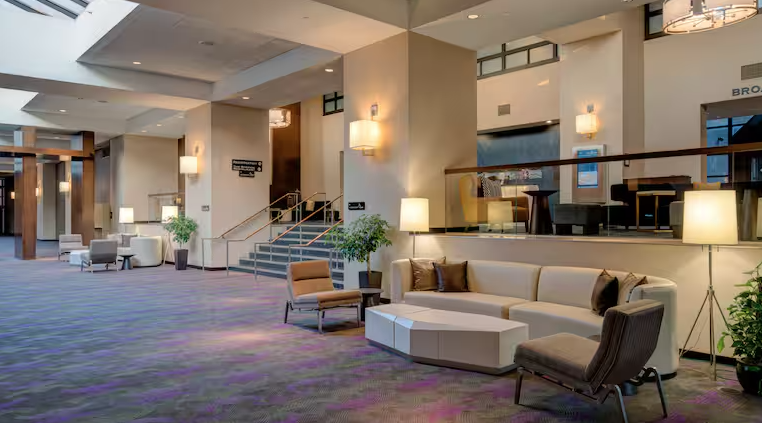 Saratoga Hilton Lobby